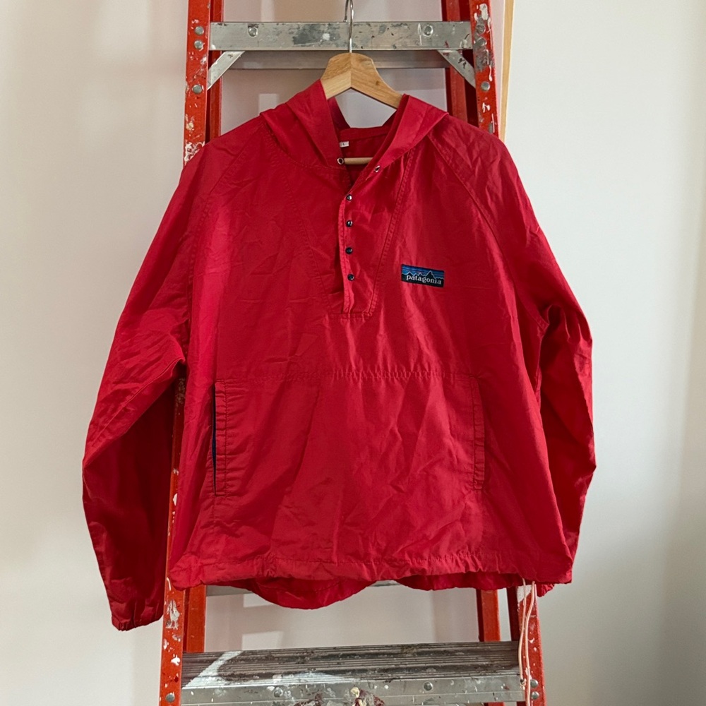 Patagonia Red 1980s style vintage anorak